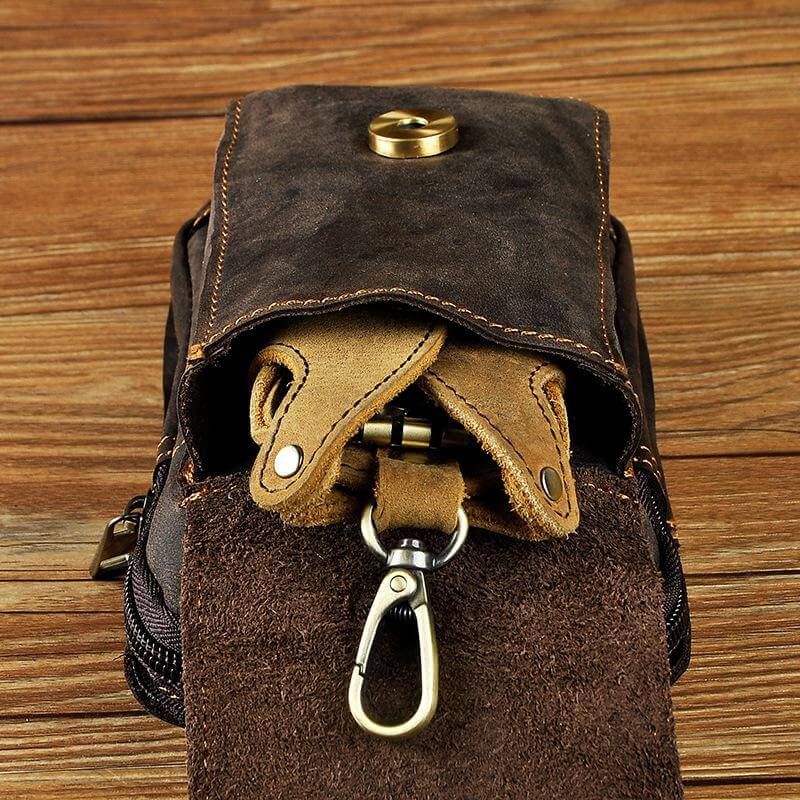 Ceinture porte-monnaie homme en cuir véritable, discrète et fonctionnelle au quotidien.