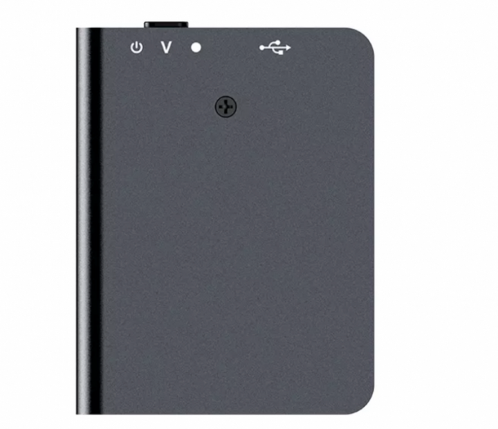 Petit enregistreur vocal portable pour un enregistrement discret d'audio, idéal pour les réunions et conférences importantes.