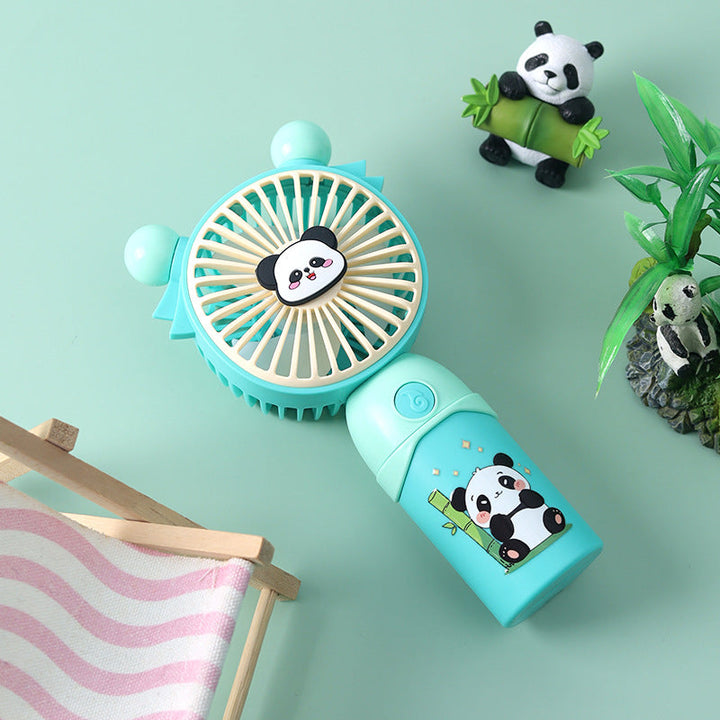 Mini ventilateur portable USB motif panda, fraîcheur instantanée pour femme, accessoire d'été mignon.