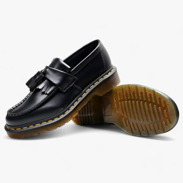 Chaussures mocassins confortables pour hommes, avec pampilles. Style chic et intemporel pour un usage quotidien élégant.