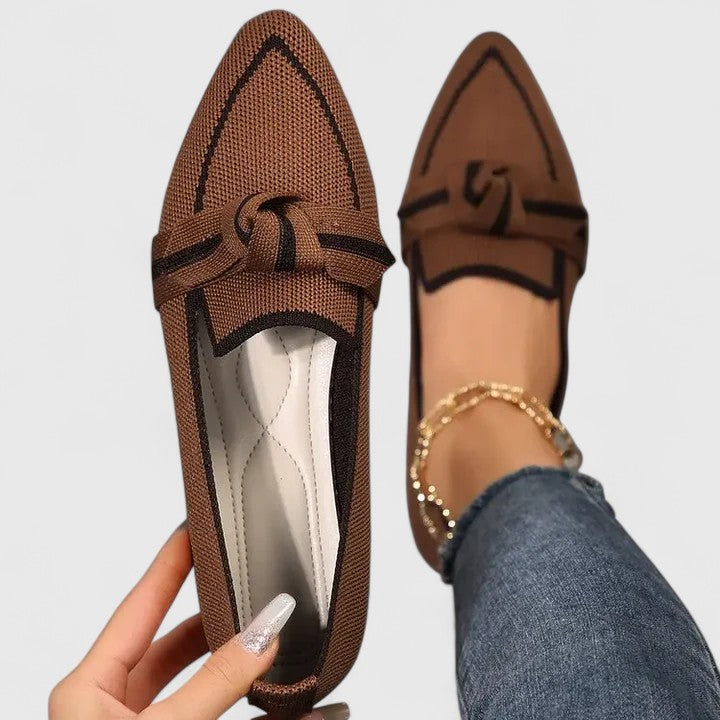 Mocassins élégants femme, conçus pour un confort orthopédique et un soutien plantaire pour usage quotidien.