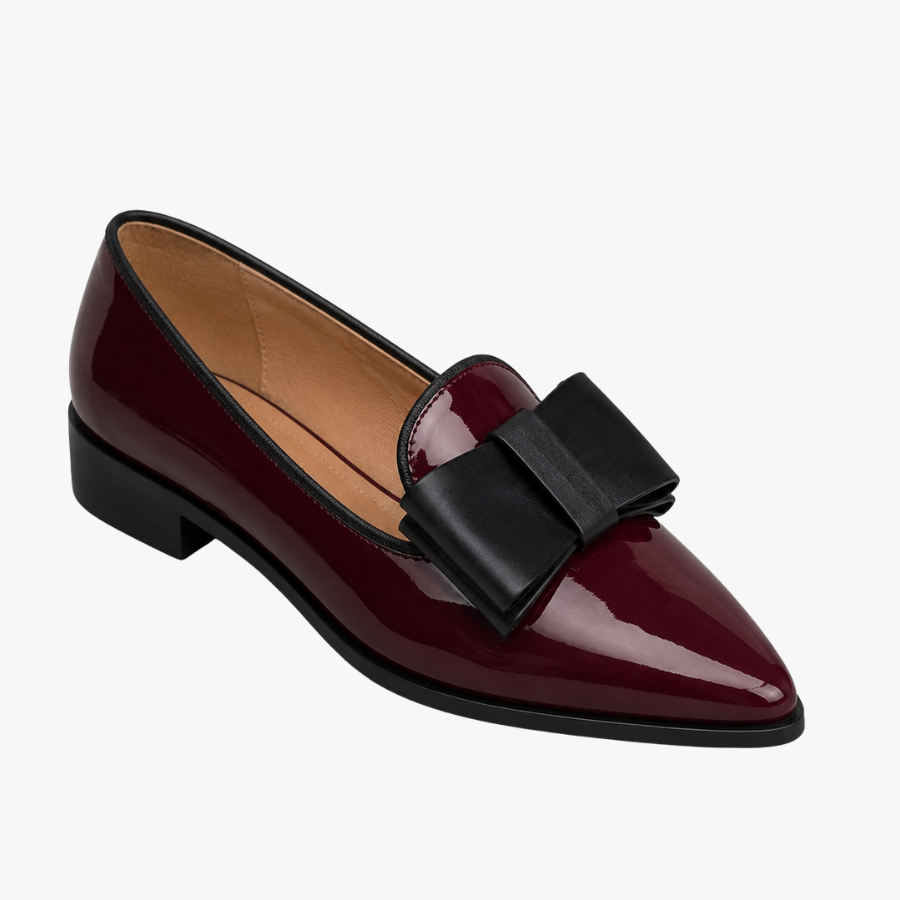 Mocassins plats femme, bout arrondi, semelle confort. Chaussures élégantes et décontractées pour la ville.