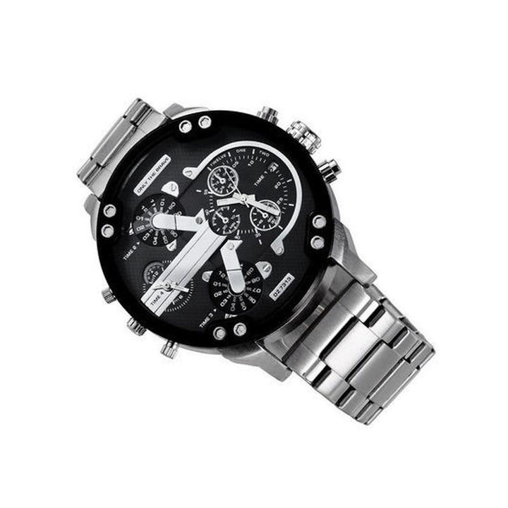 Dos de la montre chronographe quartz homme, boîtier en acier inoxydable pour une durabilité accrue.