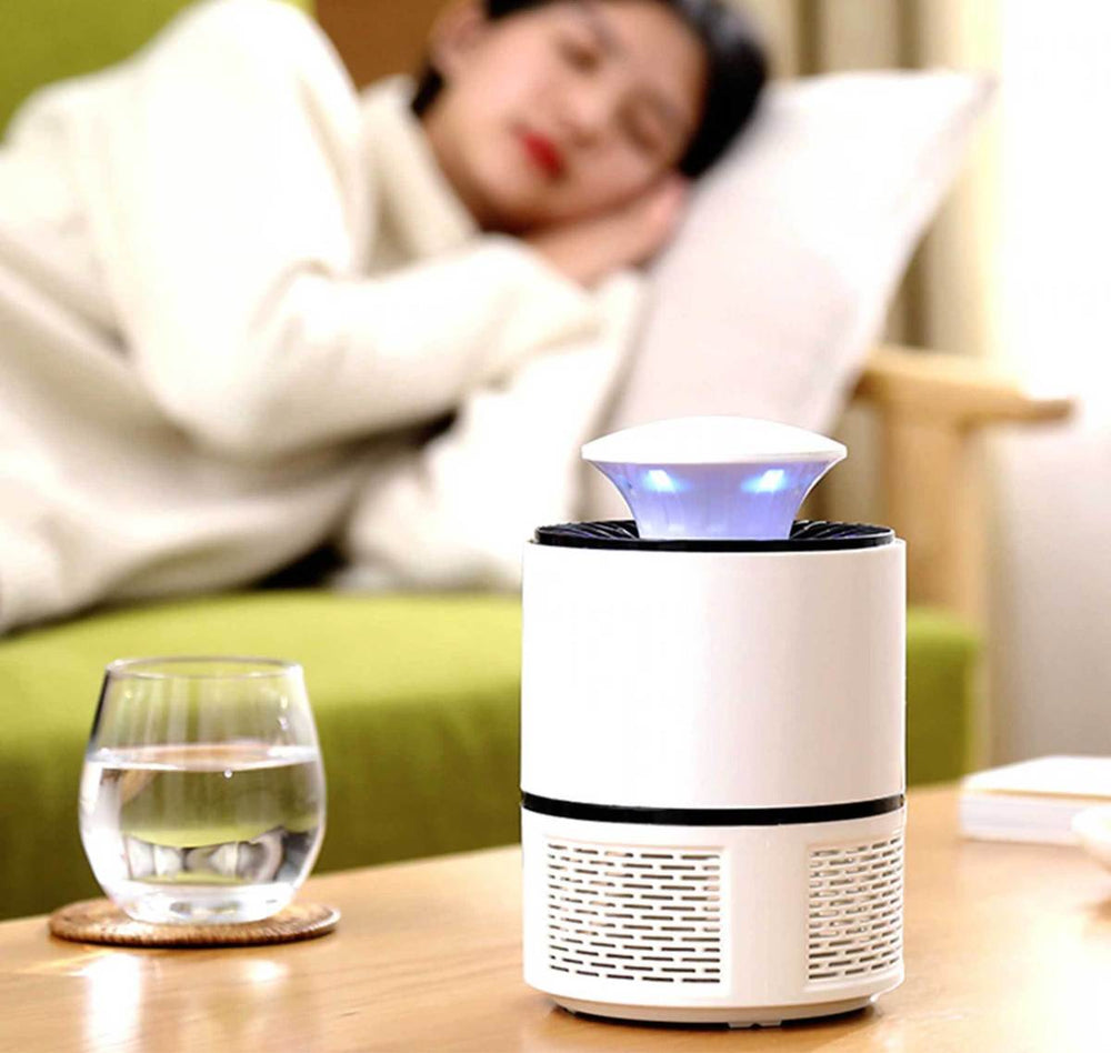 Tue-moustiques électrique UV puissant et silencieux. Idéal pour maison, jardin et camping sans insectes.