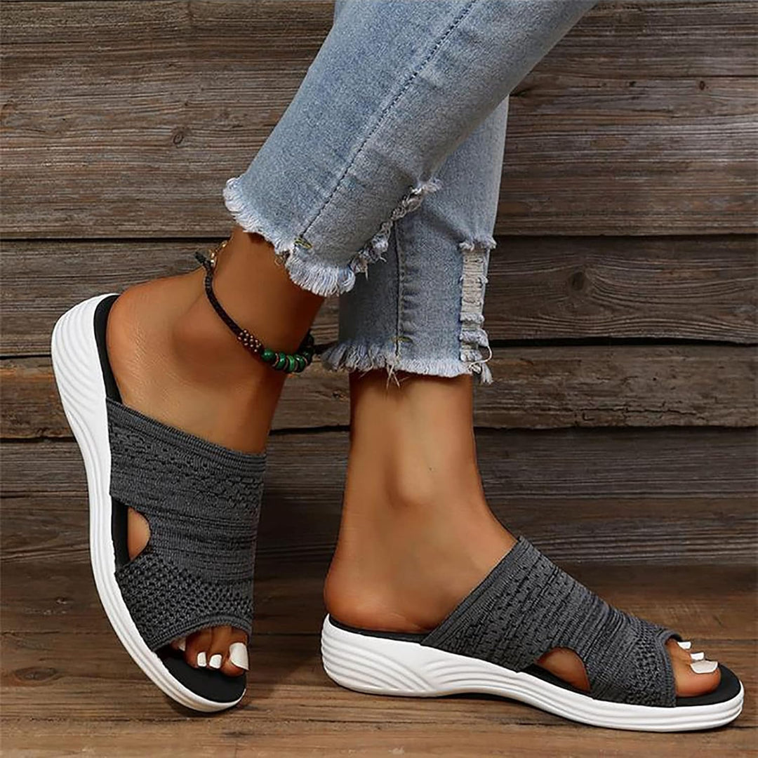 Mules légères et amorties pour femme, idéales pieds sensibles, antidérapantes.