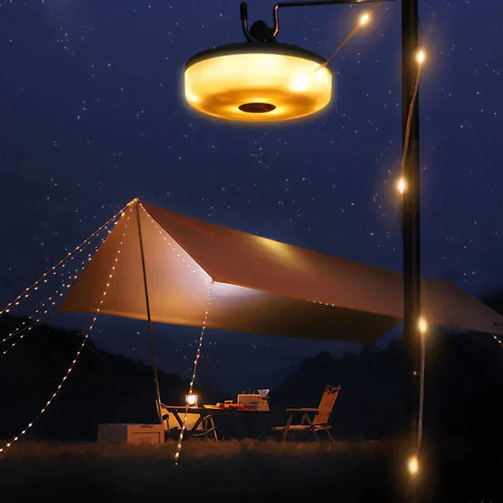 Lampe LED portable rechargeable pour jardin, étanche, crée une ambiance magique.