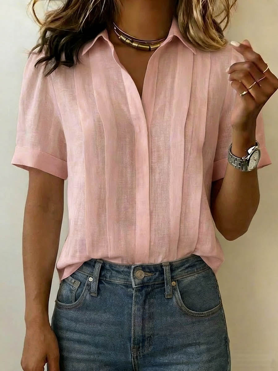 Chemise femme décontractée ample en coton lin plissé. Manches courtes, chic et respirante pour l'été.