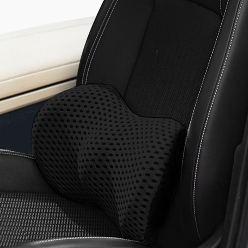 Correction de posture avec ce coussin lombaire orthopédique, soutien ergonomique en mousse pour un dos sain.