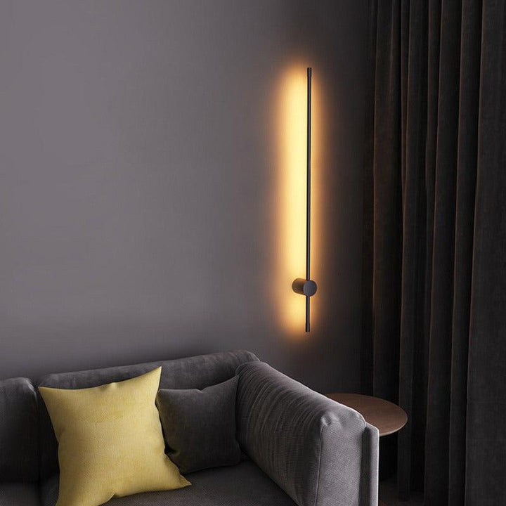 Applique murale LED, élégance simple, éclairage moderne, s'intègre à tout décor.
