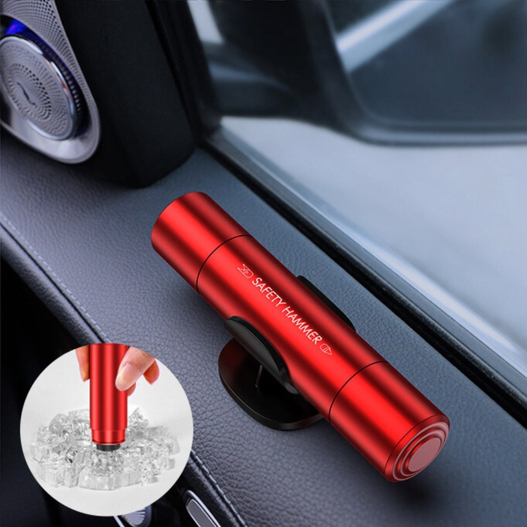 Outil de sécurité auto 2-en-1: brise-vitre et coupe-ceinture d'urgence, compact pour votre voiture.