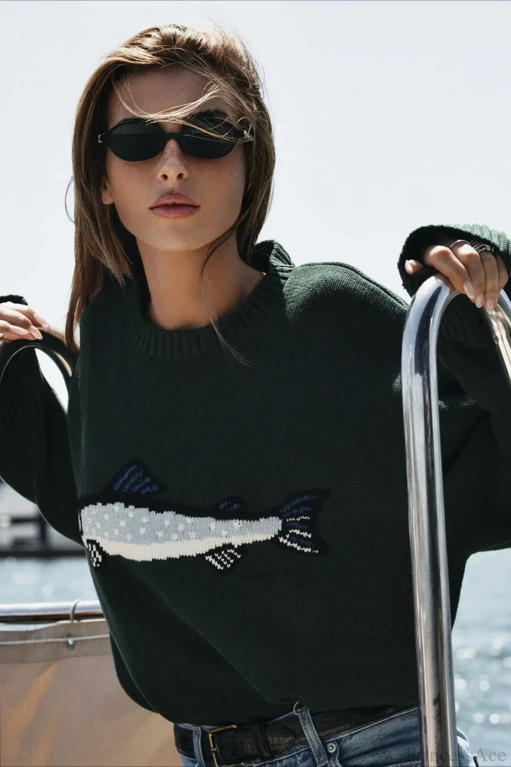 Sweatshirt décontracté oversize pour femme, motif poisson original. Idéal pour tenue quotidienne automne. Style unique.
