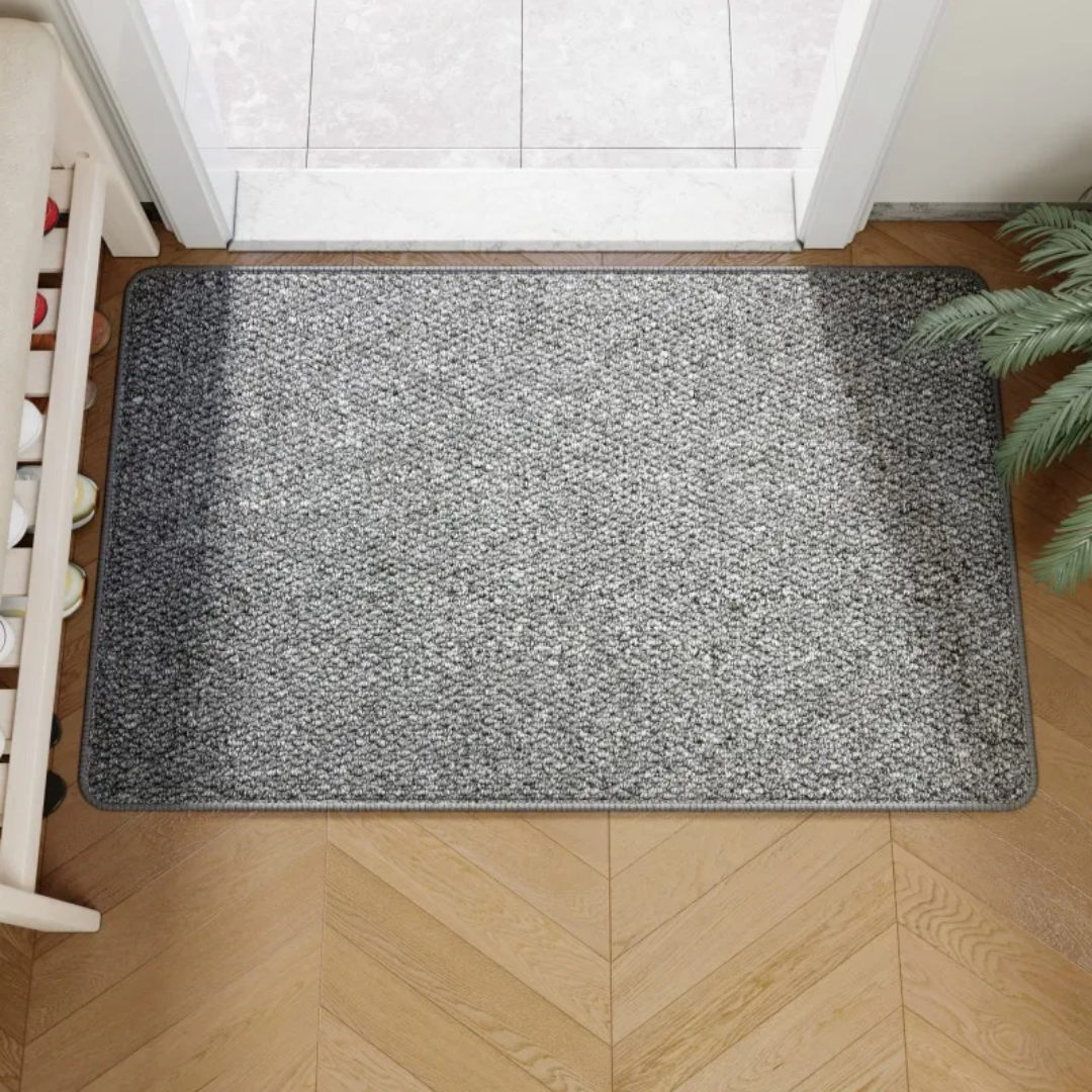 Robuste paillasson extérieur en jute naturel pour un accueil chaleureux et des chaussures propres toute l'année.