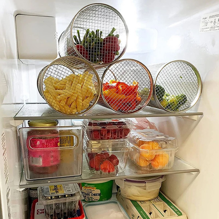 Panier de cuisson professionnel en inox pour grillades efficaces de légumes, crevettes et viandes.