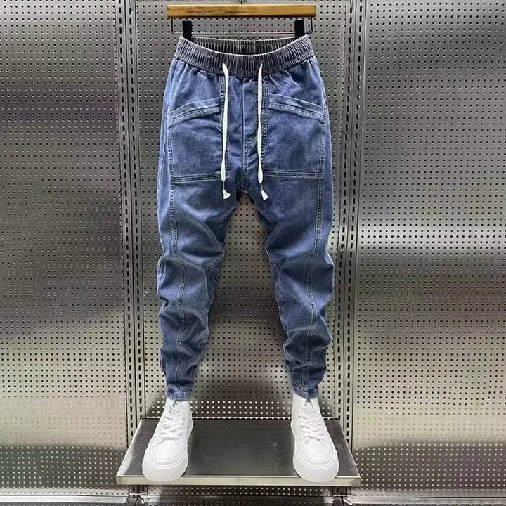Pantalon jogger homme Jiro stretch effet denim, parfait pour printemps/automne, look casual chic et confort.