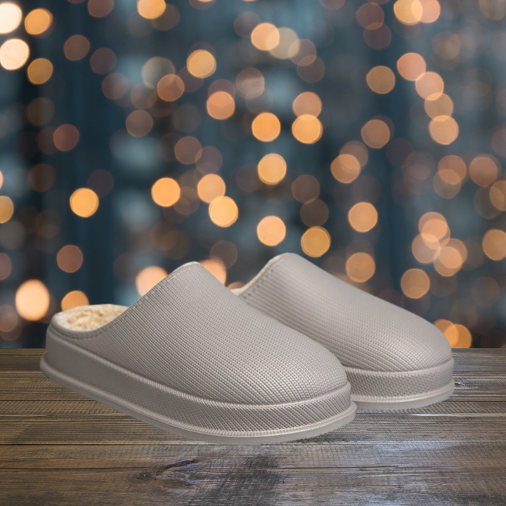 Pantoufles confortables pour femme, parfaites pour la maison, offrant douceur et chaleur.
