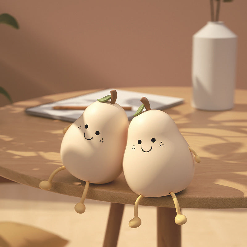 Lampe de nuit poire pour enfants, lumière LED réglable, douce et sûre pour la chambre.