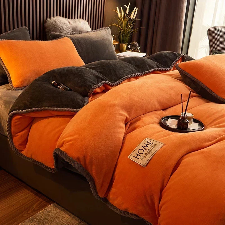 Parure de couette en velours polaire douillette et chaude, idéale pour un confort hivernal dans la chambre.