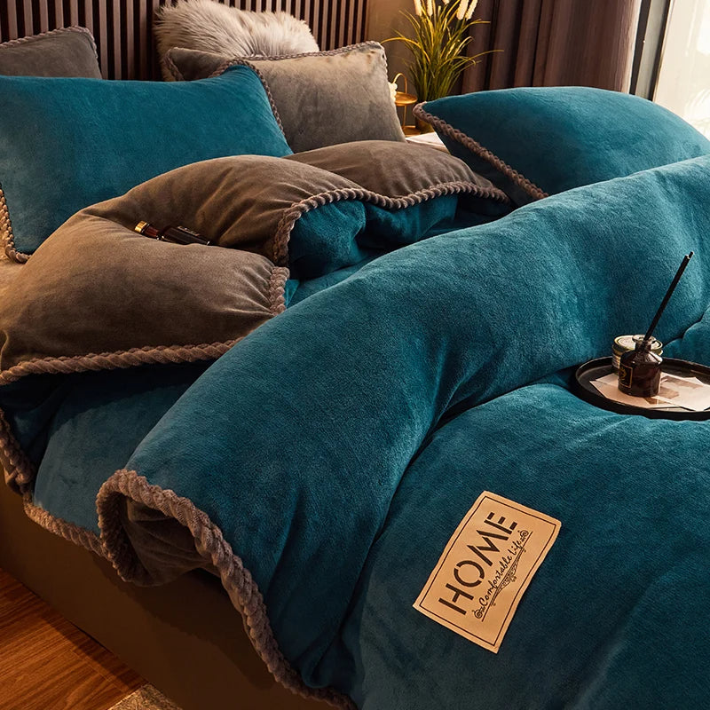 Velours polaire doux et moelleux pour parure de couette, invitant au repos et à la chaleur dans la literie.