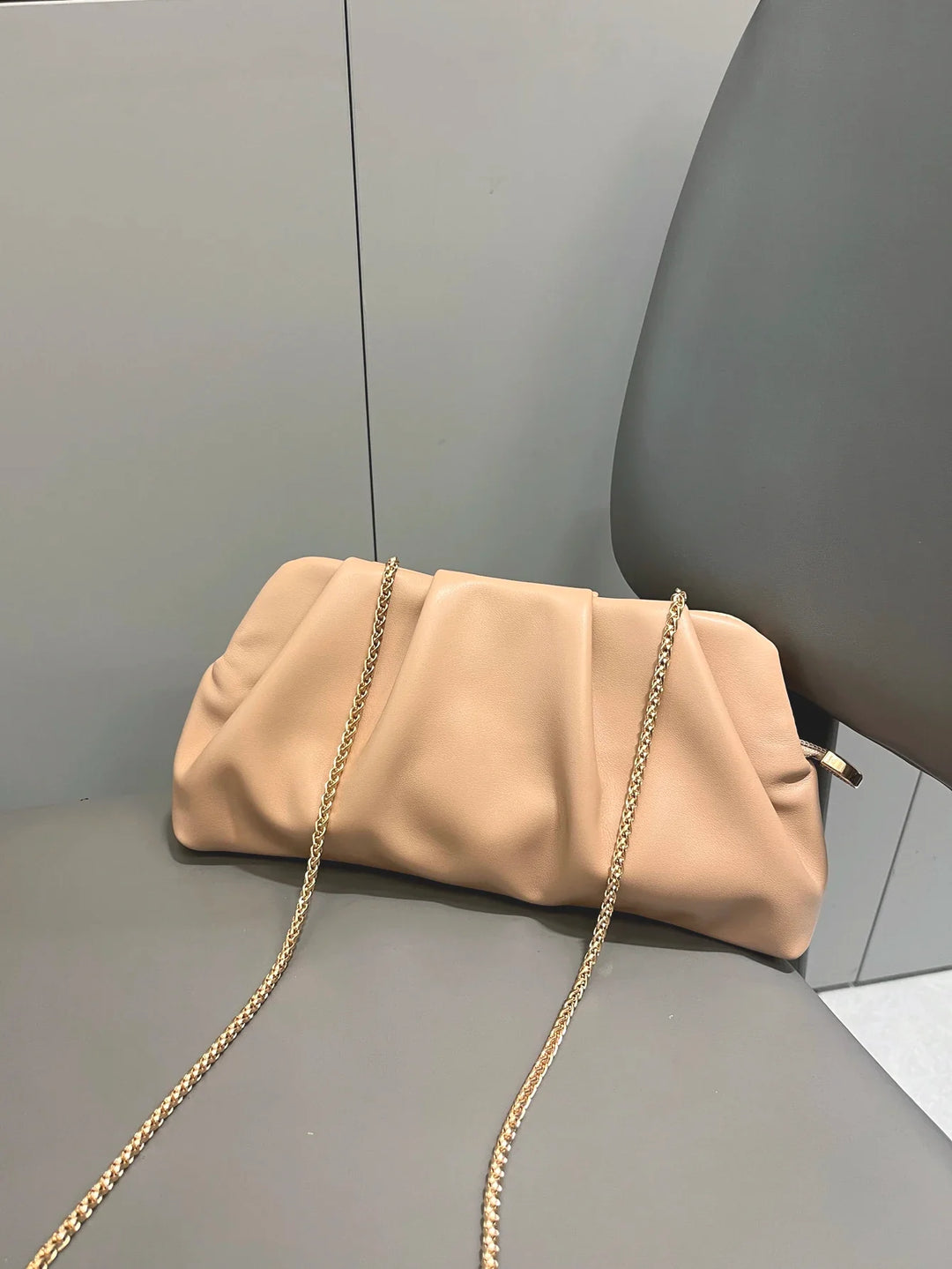 Sac de soirée Nova élégant, pochette femme en similicuir, pour mariage et soirées.