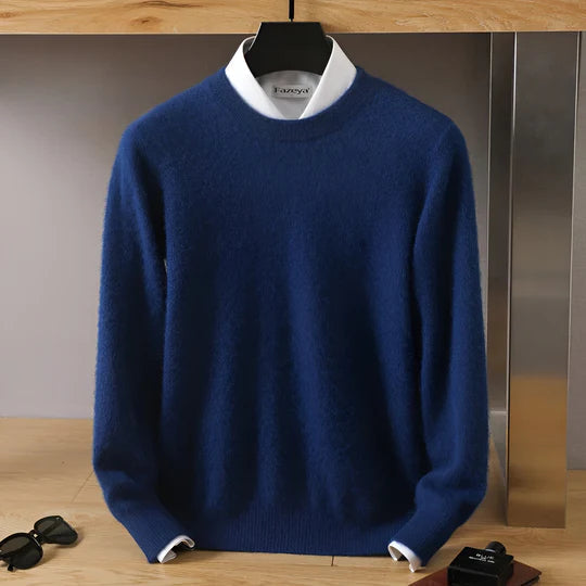 Pull col rond homme coupe classique, un basique confortable et intemporel pour la mode masculine.