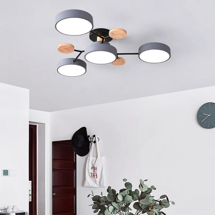 Plafonnier LED fin en métal au design moderne, éclairage intérieur contemporain élégant pour plafond.