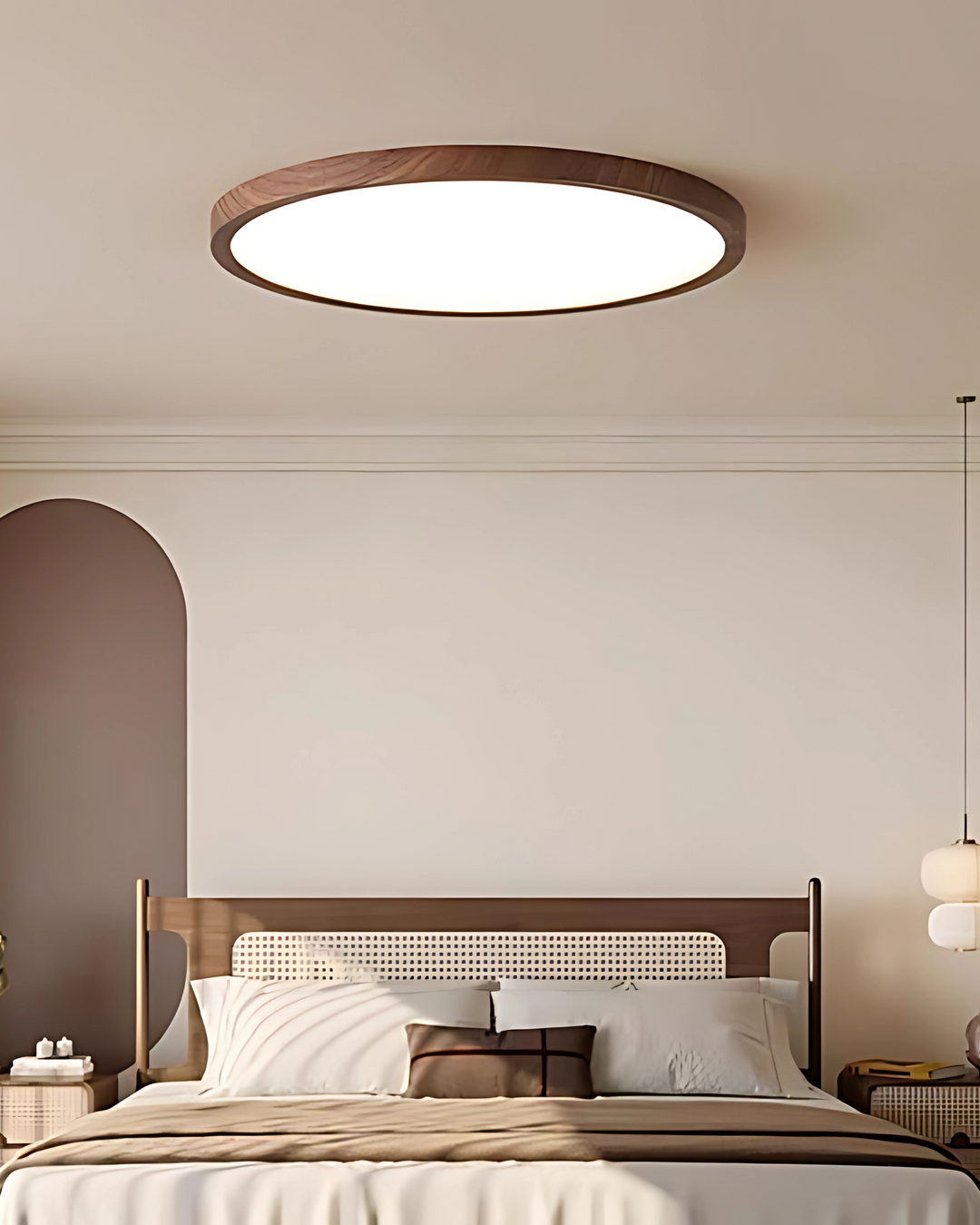 Plafonnier ultra-plat en bois, éclairage LED design moderne. Idéal pour salon, chambre. Ambiance naturelle minimaliste.