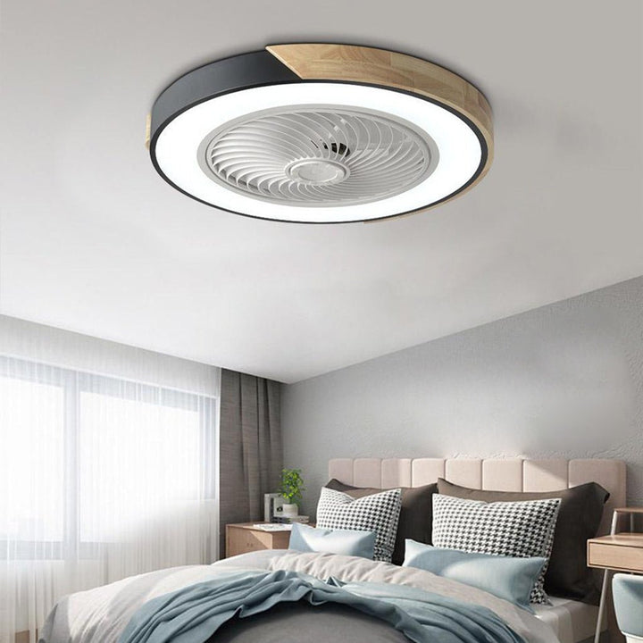 Ce ventilateur de plafond design sans pales avec éclairage LED transforme n'importe quel intérieur.
