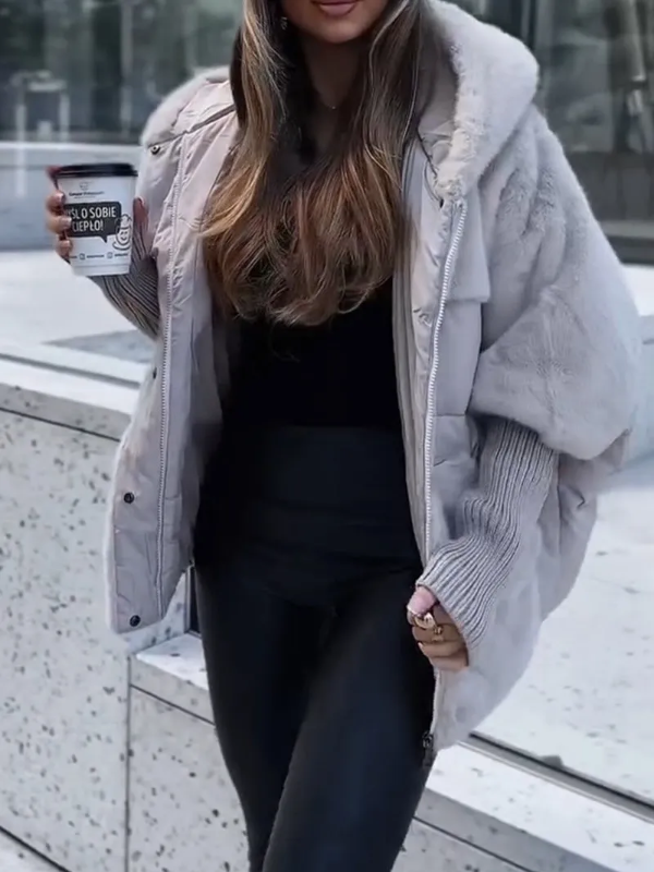 Manteau doudoune hiver femme chaud et confortable, veste matelassée élégante pour un look mode décontracté.