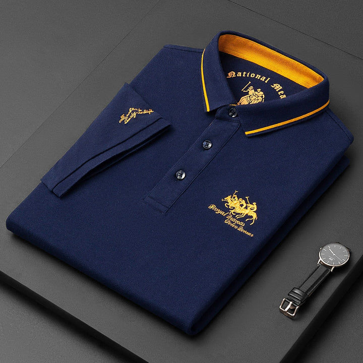 Polo homme élégant avec col classique, manches courtes. Confort optimal pour le quotidien au printemps-été.