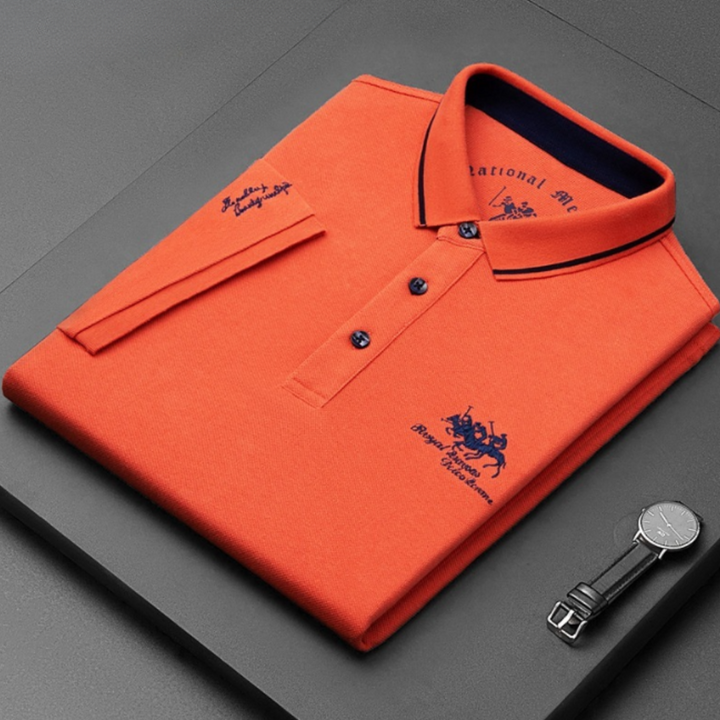 Polo homme confortable, manches courtes, parfait pour l'été. Un incontournable élégant de la garde-robe masculine.