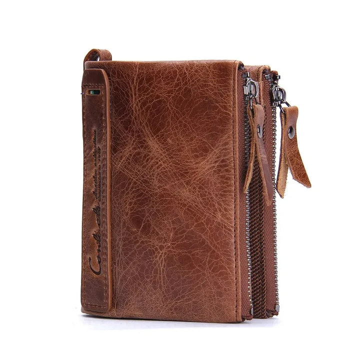 Porte-monnaie femme en cuir, taille pratique, parfait pour glisser dans un petit sac à main.
