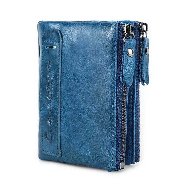 Porte-monnaie porte-cartes en cuir souple, marron, élégance intemporelle pour femme.