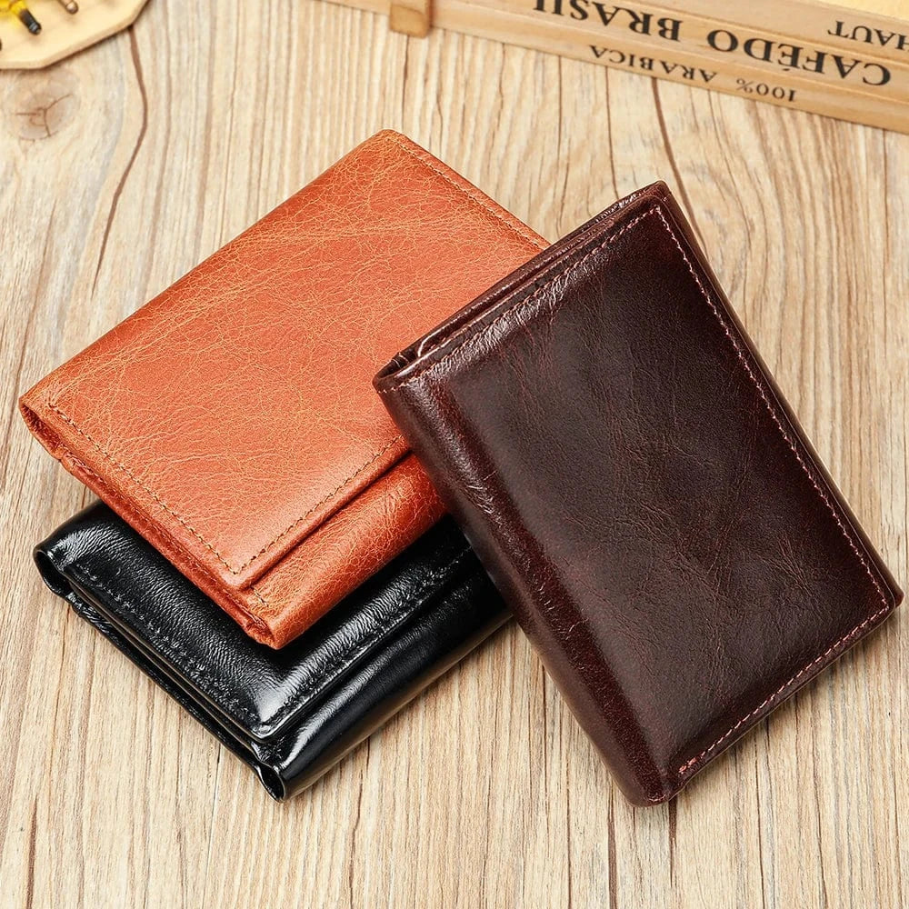 Portefeuille homme en cuir véritable marron avec protection RFID. Élégant et sécurisé pour vos cartes.