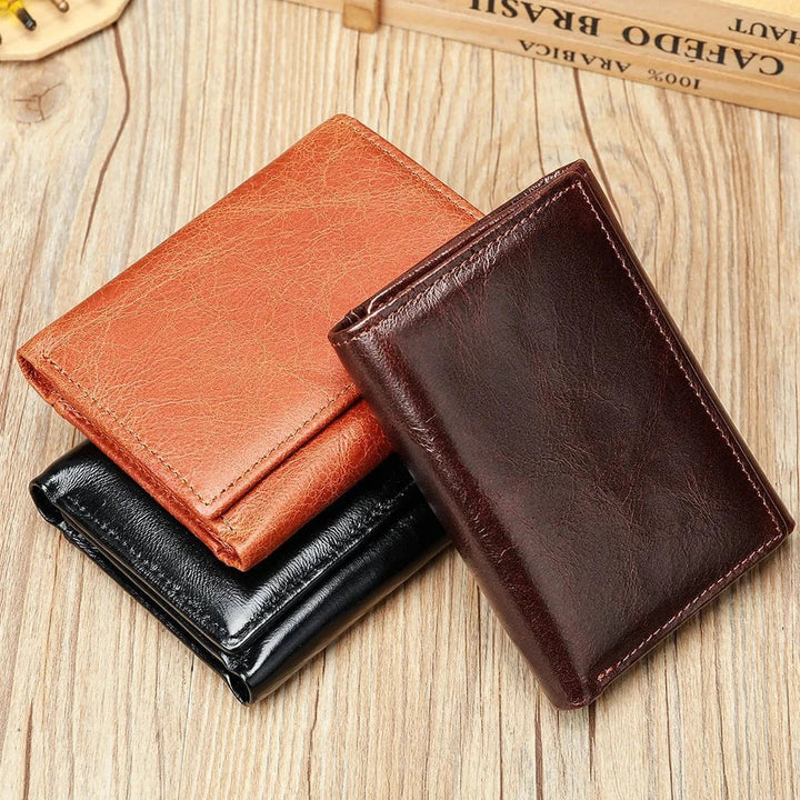 Portefeuille homme en cuir véritable marron avec protection RFID. Élégant et sécurisé pour vos cartes.