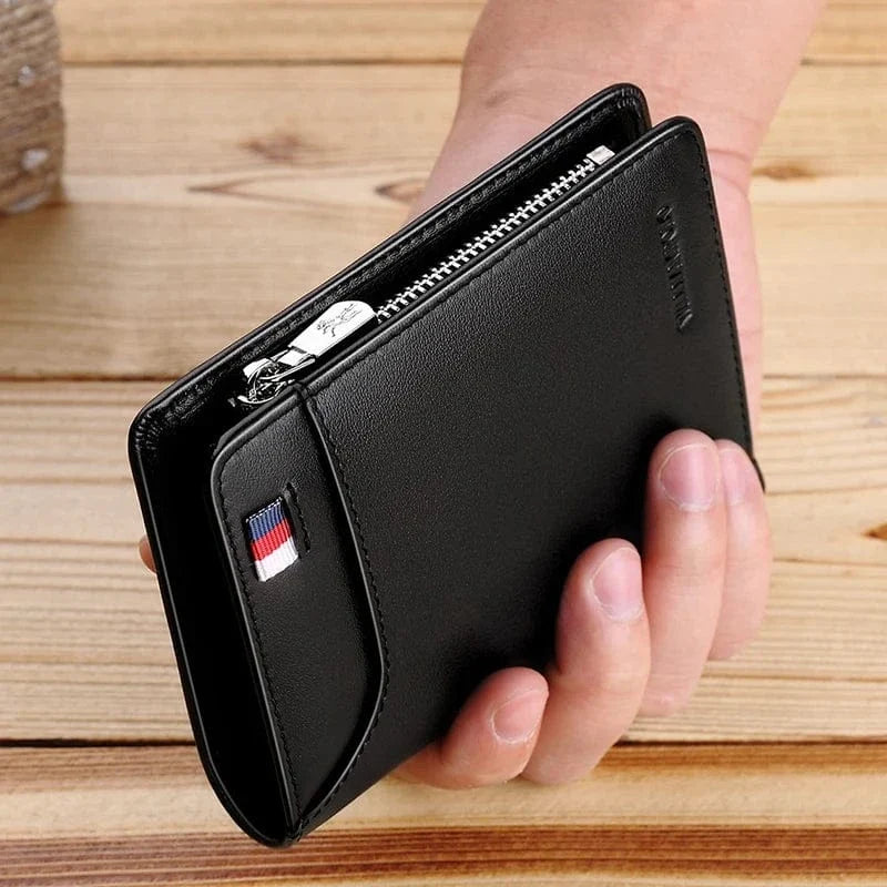 Portefeuille homme en cuir véritable, design élégant et fin, accessoire de maroquinerie compact.