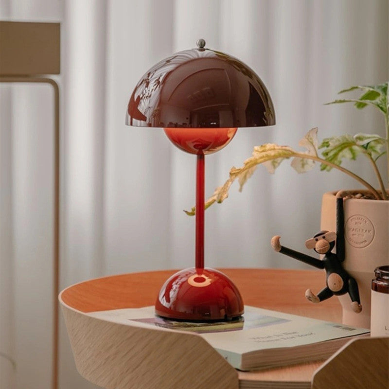 Lampe de table dimmable style rétro, éclairage LED doux, parfaite pour créer une ambiance chaleureuse.