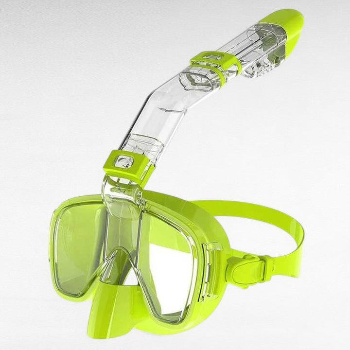 Masque de snorkeling adulte pliable, assure une vision cristalline et sans effort sous l'eau.