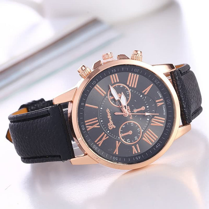 Montre femme chic, reflets brillants sur le boîtier et cadran. Accessoire classique élégant, parfait pour le quotidien.