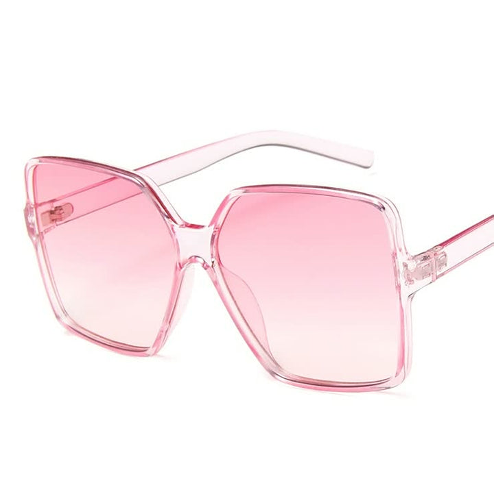 Lunettes de soleil femme, accessoire de mode estival, protection UV et style tendance assuré.
