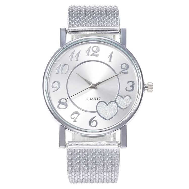 Montre femme élégante avec bracelet fin, un accessoire de mode essentiel pour le quotidien.