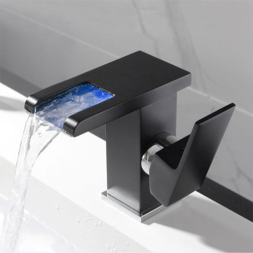 Robinet moderne LED économie énergie, sécurise l'eau en changeant de couleur selon sa température. Design unique.