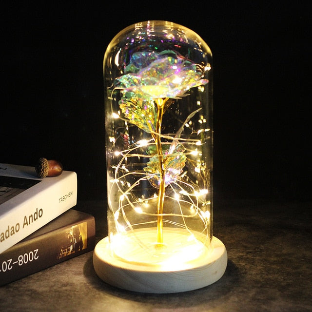 Rose éternelle avec lumière LED, parfait pour un cadeau de Saint-Valentin ou anniversaire.