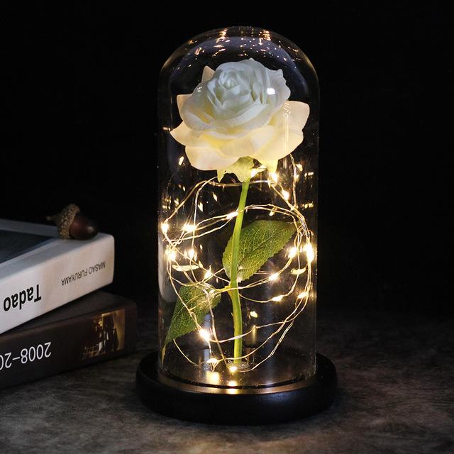 Fleur rouge éternelle LED, élégante lampe d'appoint pour votre espace de vie.
