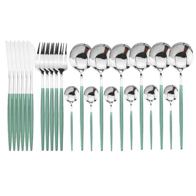 Coffret cadeau de couverts 24 pièces en acier inoxydable, un choix élégant pour la cuisine moderne.