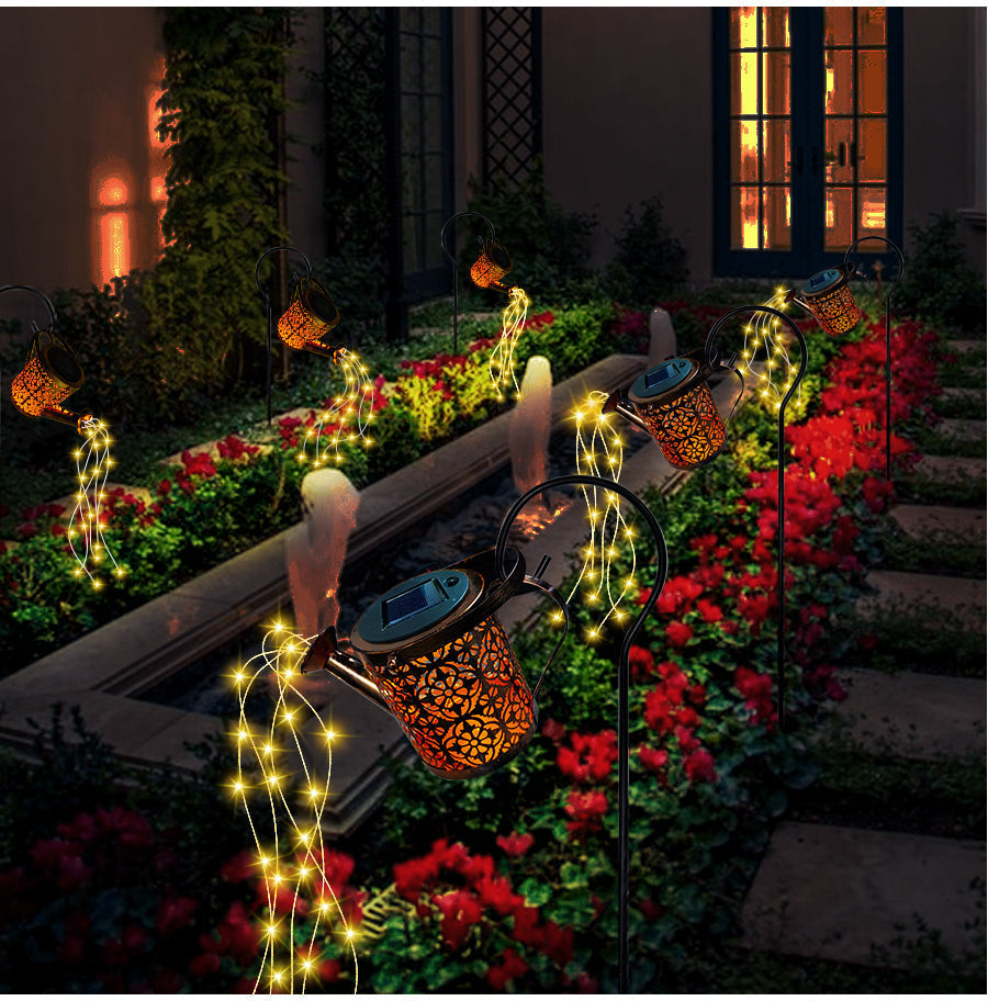 Lampe solaire jardin LED effet cascade, installation facile, crée une ambiance lumineuse magique et décorative.