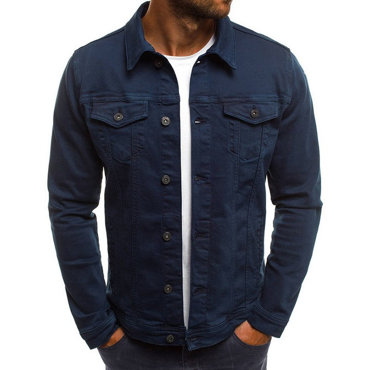 Veste homme décontractée coupe classique, parfaite pour le style urbain automnal. Confort et élégance masculine.