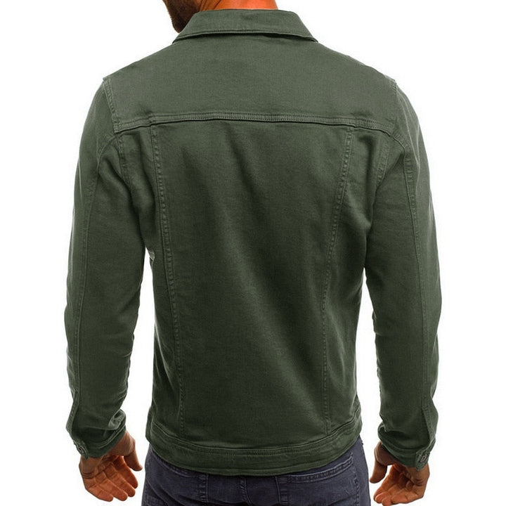 Blouson homme confortable et polyvalent, idéal pour un look urbain décontracté toute l'année. Vêtement extérieur mode.