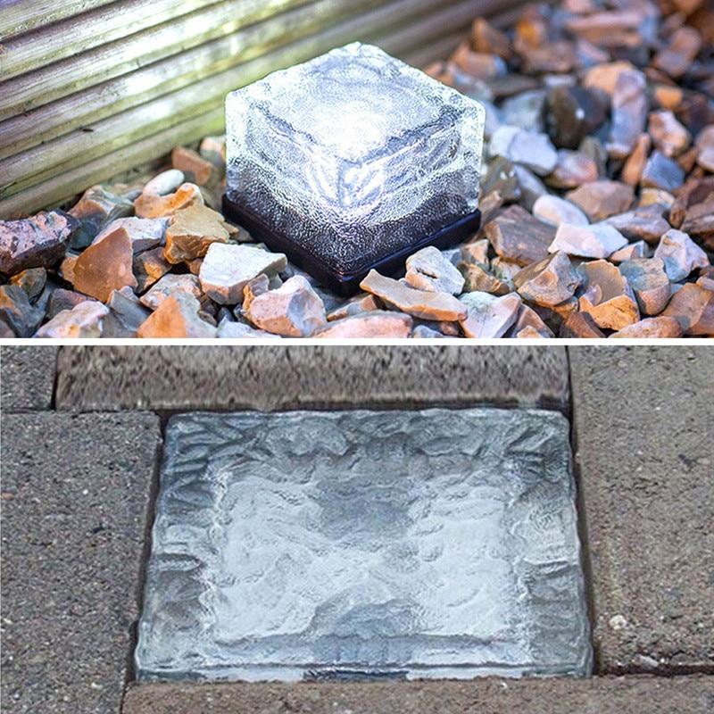 Lampe solaire LED pour jardin avec effet vague d'eau décoratif. Éclairage extérieur automatique.