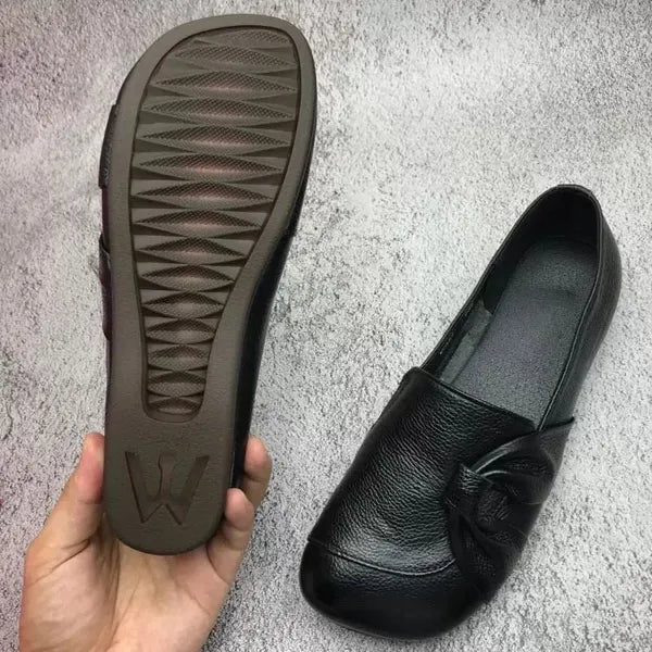 Chaussures élégantes femme avec semelle anatomique, offrant un confort optimal et un soutien ergonomique aux pieds.