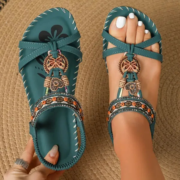 Chaussures femme élégantes, sandales orthopédiques confortables, faciles à enfiler.